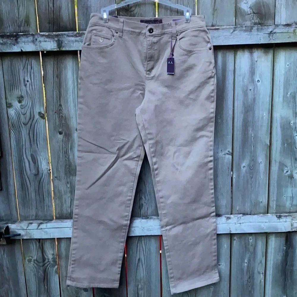 Gloria Vanderbilt Tan Jeans sz. 8 short NWT